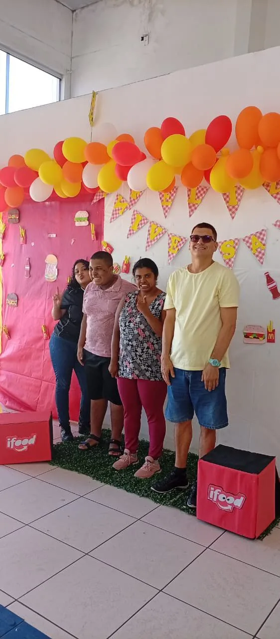 Aniversariantes do mês - Tema FastFood - NAISPD Santa Clara - Março 2026 — foto 13